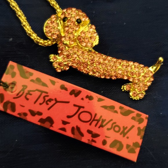 Meet your Posher, Kristen - Picture 1 of 1